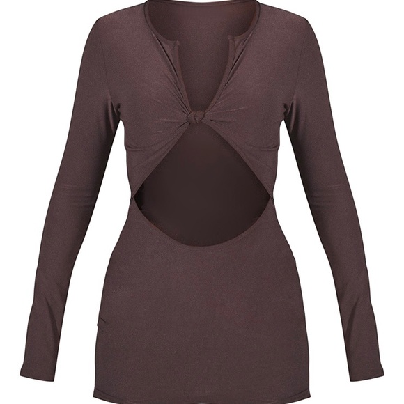 PrettyLittleThing Cut Out Bodycon Dress - Picture 3 of 6